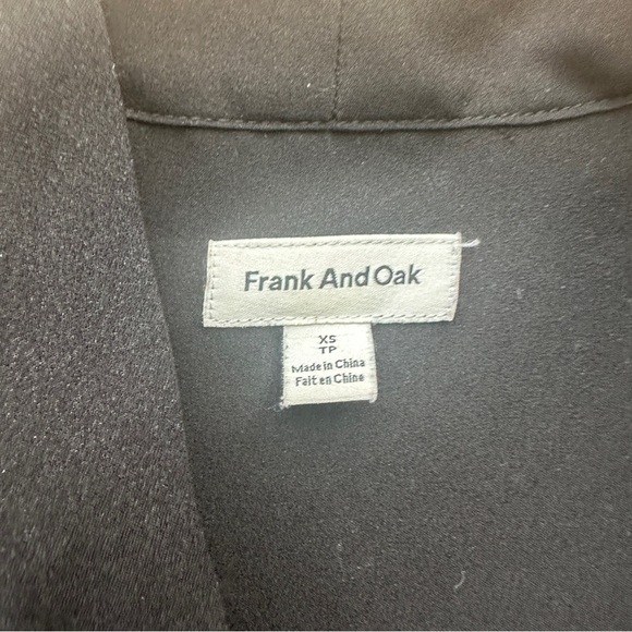 FRANK AND OAK TIE FRONT BLACK  BLOUSE - XS - Picture 10 of 10